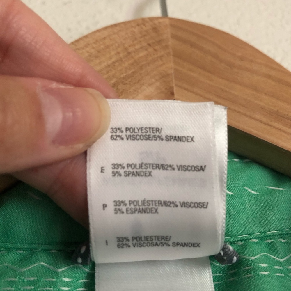 North Face Green Short Sleeve Button Up Shirt - Picture 11 of 13